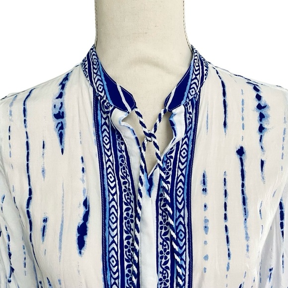 Chico’s Tie Dye Striped Floral Tassel Blouse 0P S White Blue Boho Coastal Top - Picture 2 of 14
